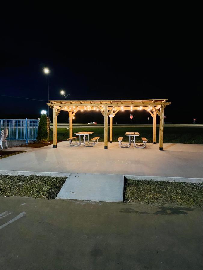 Greystone Inn Bridgeport ภายนอก รูปภาพ